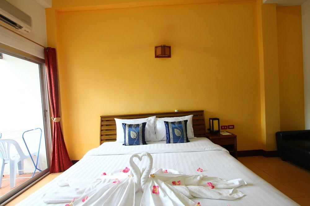Hotel Sea U Honey Patong Exterior foto