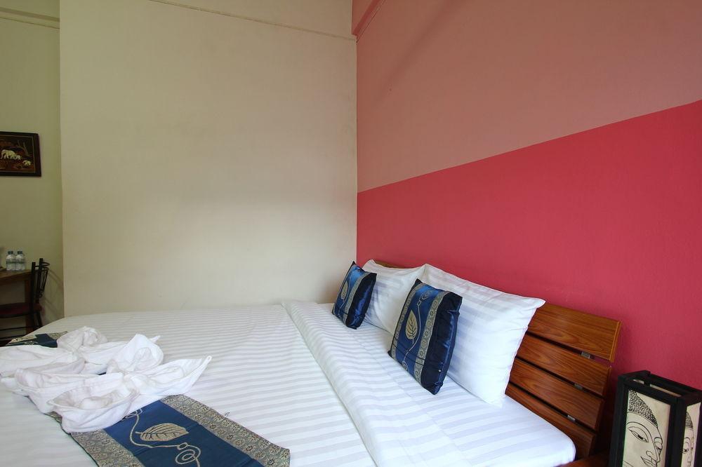Hotel Sea U Honey Patong Exterior foto