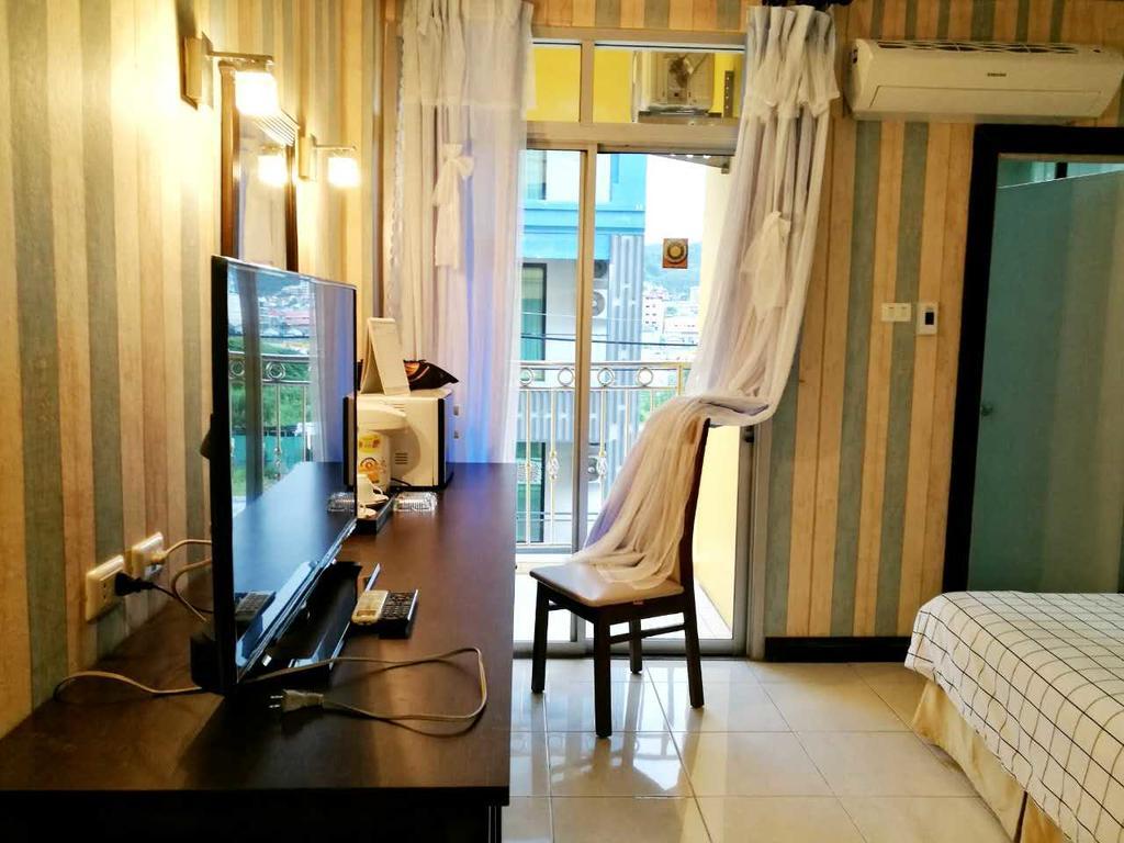 Hotel Sea U Honey Patong Exterior foto